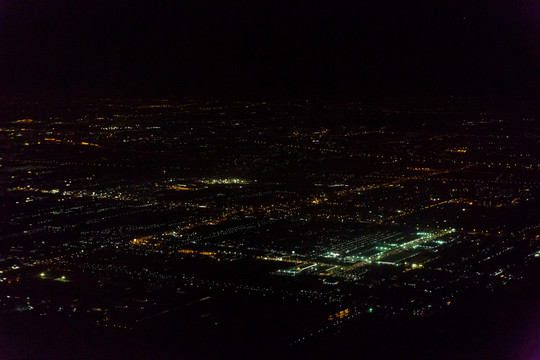 飛機(jī)上夜景 航拍夜景