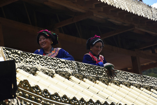 修寺廟的女人