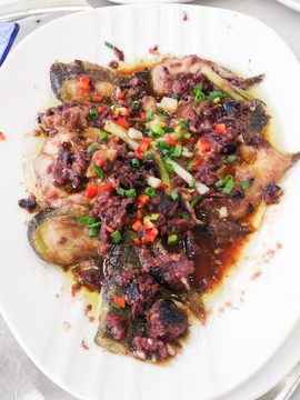 豆豉蒸魚