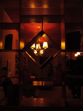 室內(nèi)