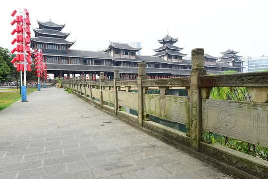 風(fēng)雨橋