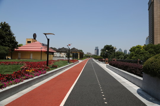 橡膠跑道