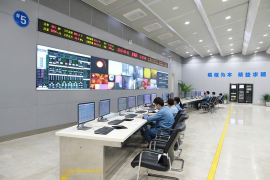 大型發(fā)電廠運(yùn)行控制室