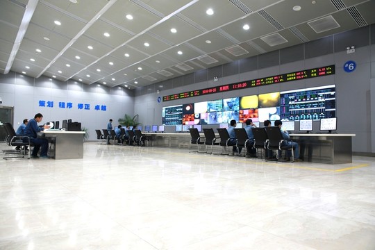 發(fā)電廠集中控制室
