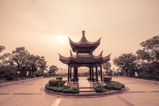仿古亭子