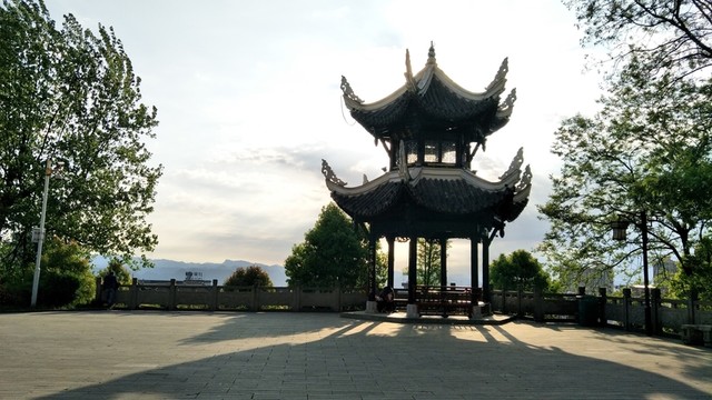 涼亭