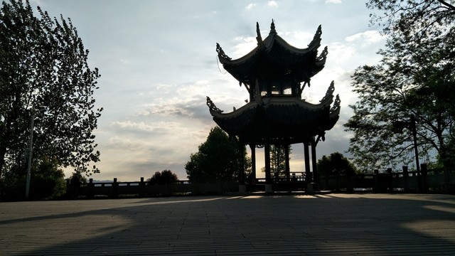 涼亭
