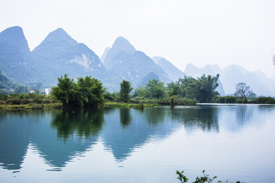 遇龍河風(fēng)光