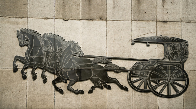 古代車馬浮雕