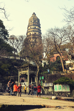 虎丘塔