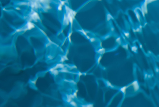 水波蕩漾