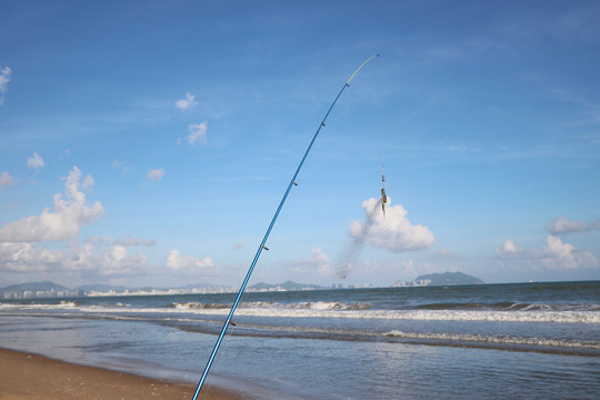 大海和魚竿