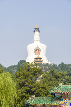 白塔