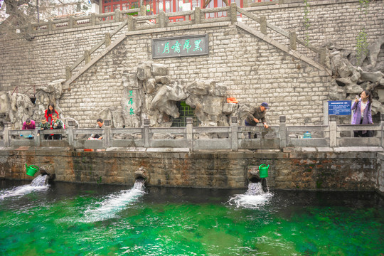 黑虎泉 濟(jì)南城市名片