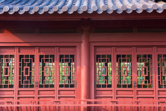 朱窗