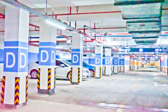 地下停車場(chǎng) 商場(chǎng)停車場(chǎng) 車庫(kù)