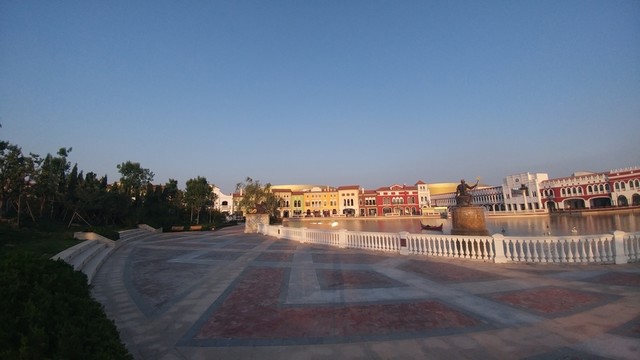 奧萊小鎮(zhèn)