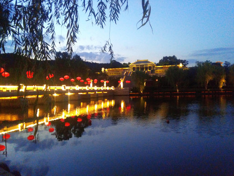 軒轅廟印池夜景