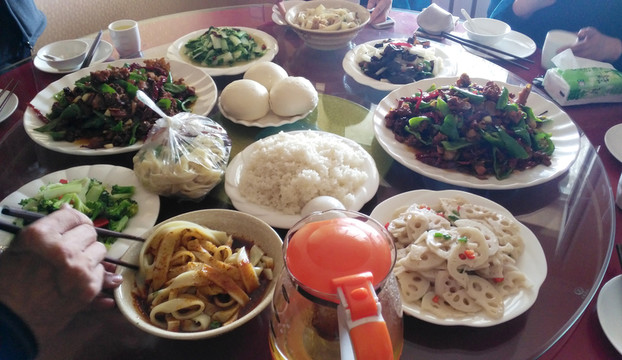 午餐