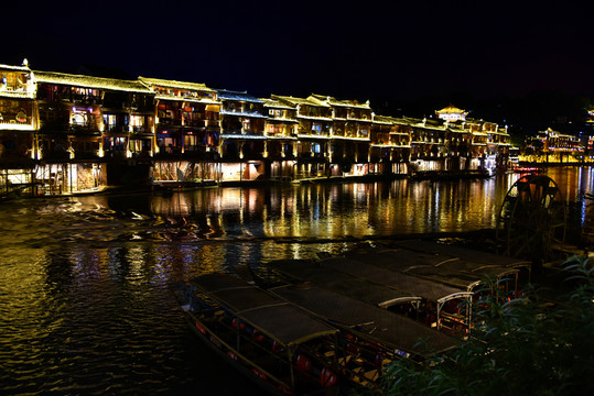 湖南鳳凰古城夜景