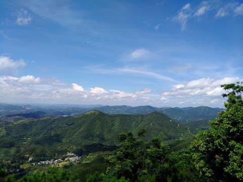信宜大仁山