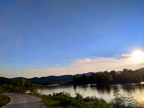 午后的夕陽