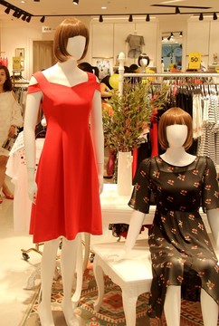 女裝展示