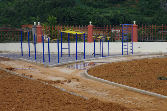 紙廠小學(xué)校一角