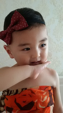 可愛的男孩寶寶