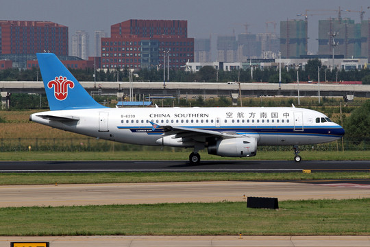 中國(guó)南方航空 飛機(jī) 機(jī)場(chǎng)