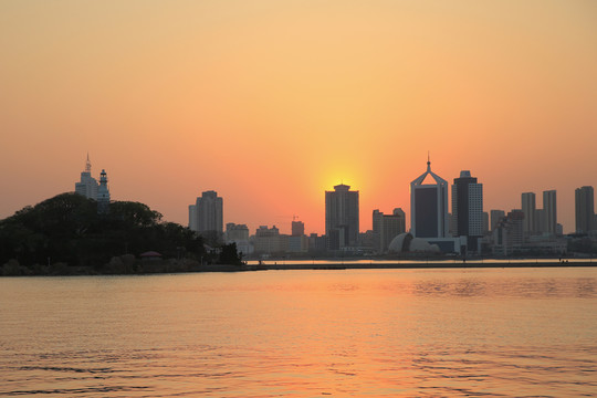 沿海城市
