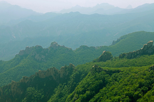 高山丘壑
