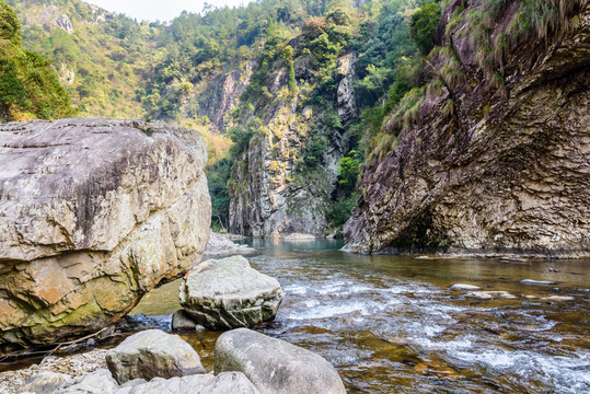 石桅巖景區(qū)山水風(fēng)光