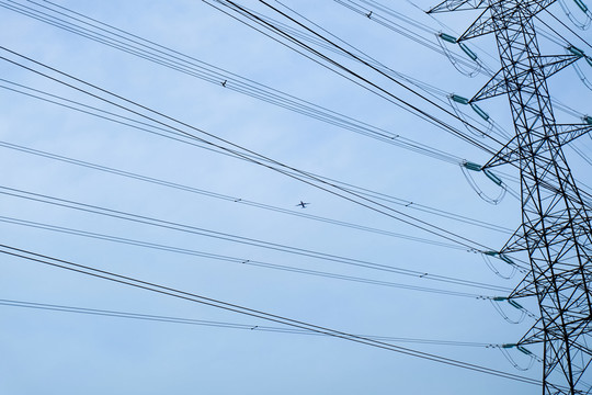 天空 高壓電線