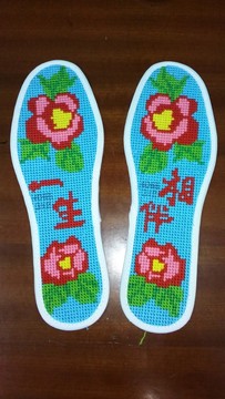 手工藝術(shù)鞋墊 （1）