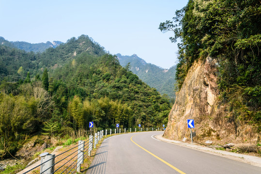 沿河公路景觀