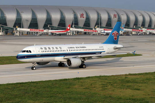 中國南方航空 飛機(jī) 沈陽機(jī)場
