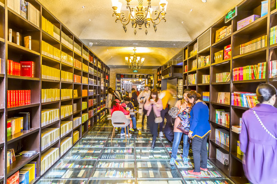書店內(nèi)景
