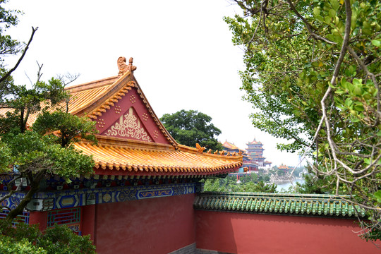 屋檐