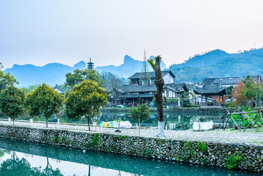 麗水古街河堤夜色