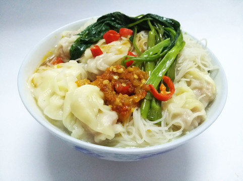 河粉 湯粉