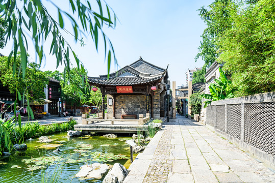 老門東街景
