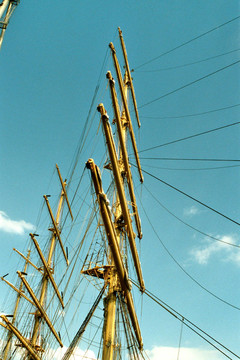 HB schiff4
