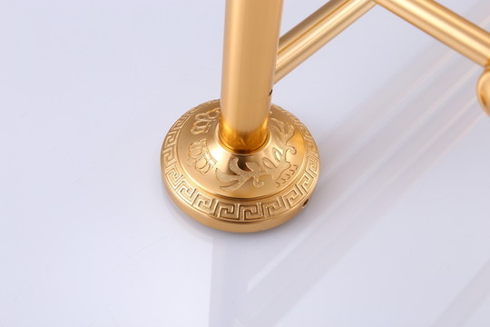 金色浴巾架
