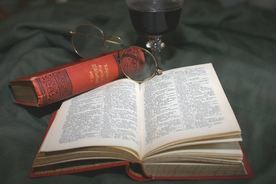 oldbookseyeglassesandredwine 1