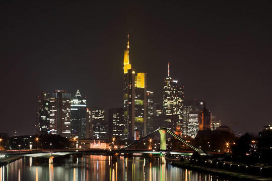 FFM NIGHTWATCH V