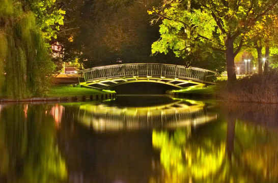 夜橋…