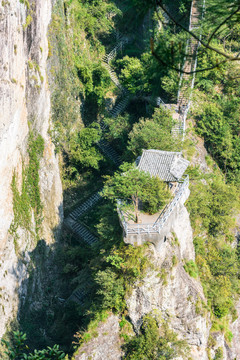 崖下庫風景區(qū)山景