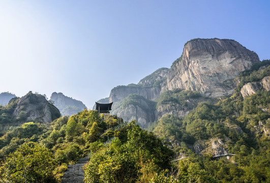 崖下庫風景區(qū)山景