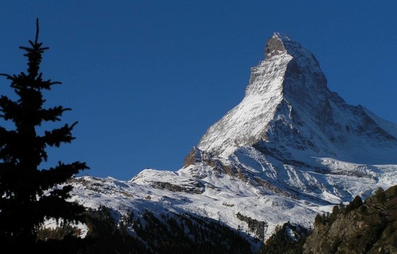 山的2
